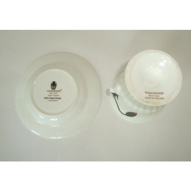 Late 20th Century Wedgwood Susie Cooper Cornpoppy Bone China Vanity Set For Sale - Image 5 of 5