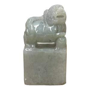 Chinese Natural Jade Lucky Feng Shui Foo Dog Seal Pendant Art