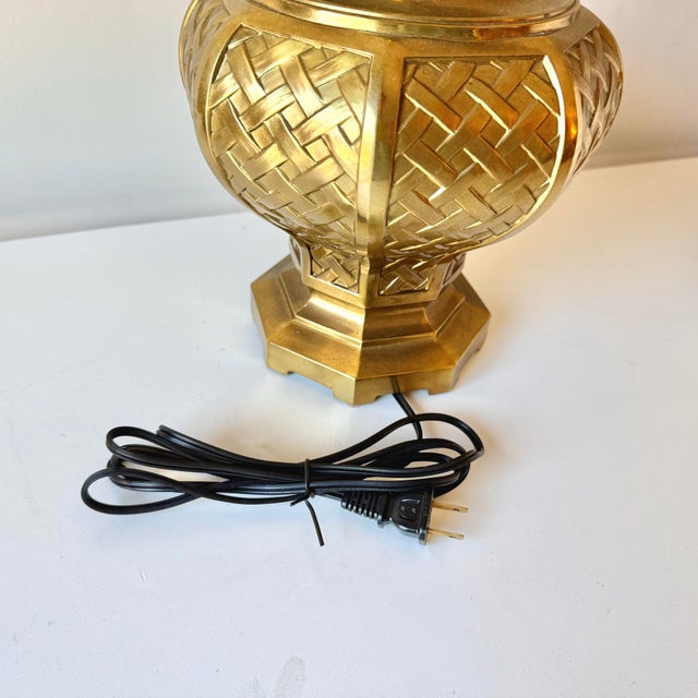 1970s Brass Basketweave Ginger Jar Lamp For Sale - Image 11 of 11