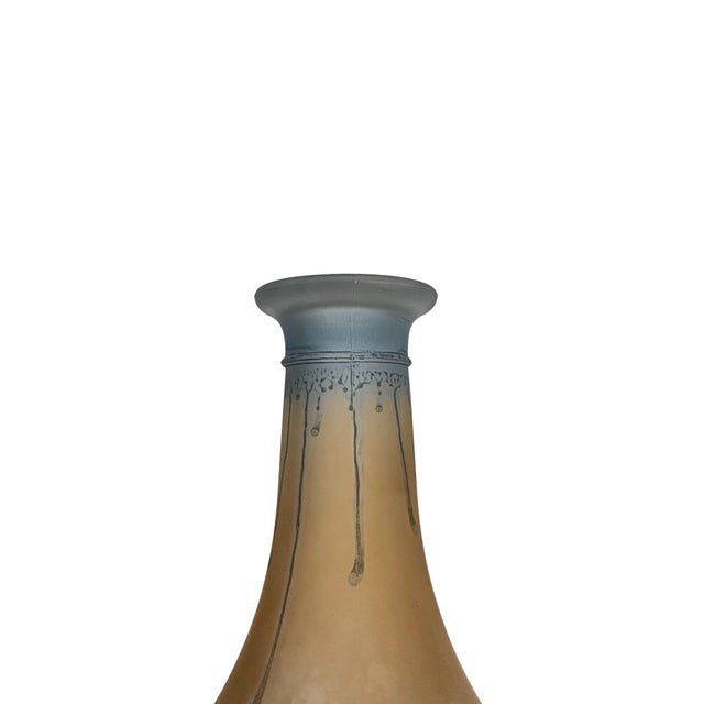 Art Nouveau Blue and Yellow Glass Vase in the style of Daum, 1890s For Sale - Image 4 of 10