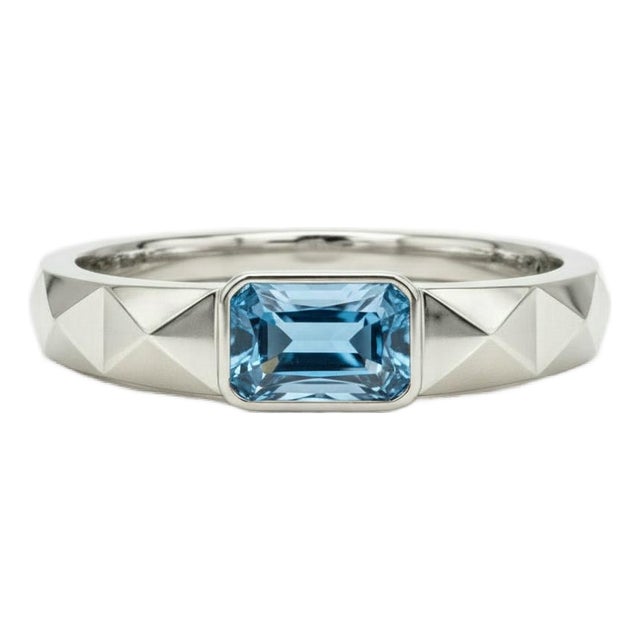 Topaz Solitaire Ring for Men Silver, Gold, Size 10 For Sale