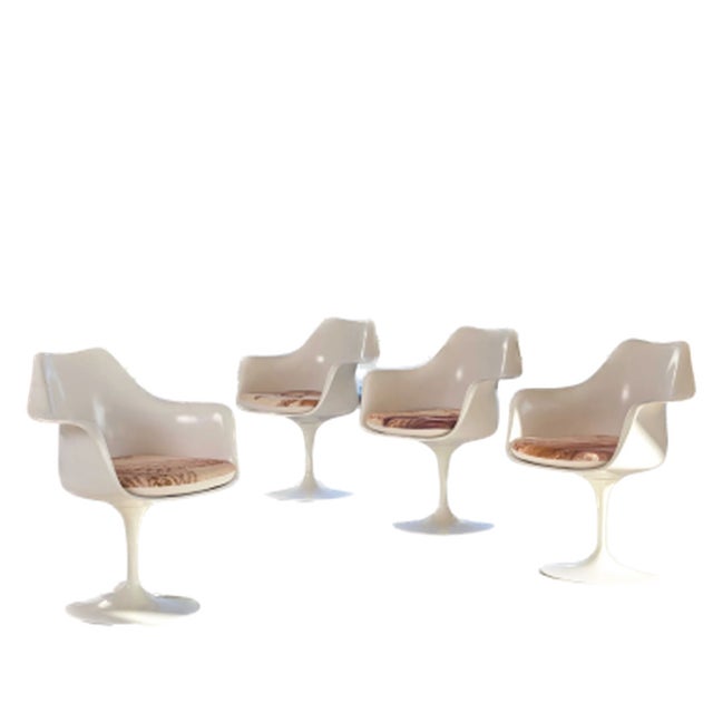 Mid-Century Modern Tulip Armchairs by Eero Saarinen for Knoll, 1950s, Set of 4 For Sale - Image 3 of 14