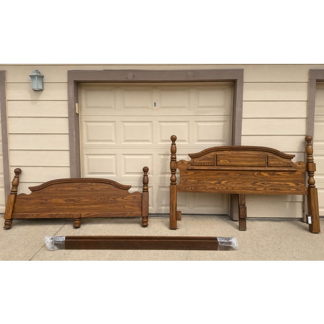 Mid-Century Modern Late 20th Century King Size Solid Wood Cochrane Bed Frame – Real Wood – Great Quality For Sale - Image 3 of 3