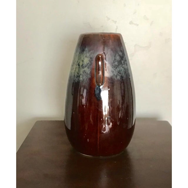 Chocolate color minimalist modern mid century style vase with handles No make of the maker Excellent condition B25