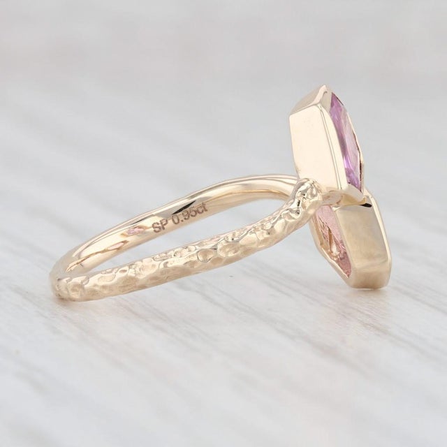 New 0.95ctw Pink Sapphire Bypass Ring 14k Yellow Gold Size 6.5 Adjustable For Sale - Image 4 of 8
