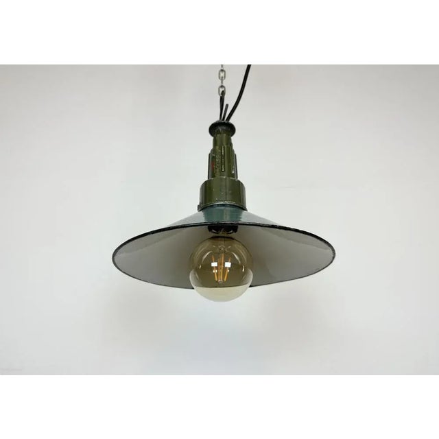 1960s Industrial Petrol Enamel Military Pendant Lamp with Cast Aluminium Top, 1960s For Sale - Image 5 of 12