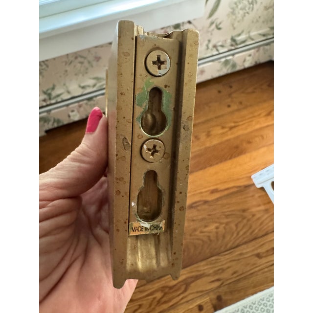 Set of Vintage TMS Gilded Gold Fleur-De-Lis Drapery Rods, Finials, Rings and Brackets For Sale - Image 11 of 12