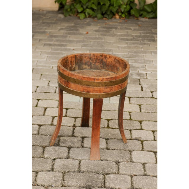English Oak 1880s Circular Planter with Brass Braces Mounted on Splaying Legs For Sale - Image 10 of 11