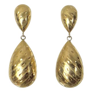 14k Yellow Gold Textured Drop Earrings For Sale