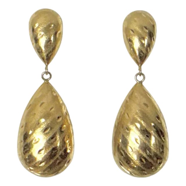 14k Yellow Gold Textured Drop Earrings For Sale