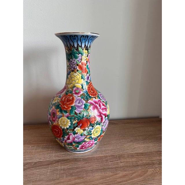 Chinoiserie Vintage Chinese Famille Rose Style Hand-Painted Porcelain Vase With Gilt, 13" For Sale - Image 3 of 12