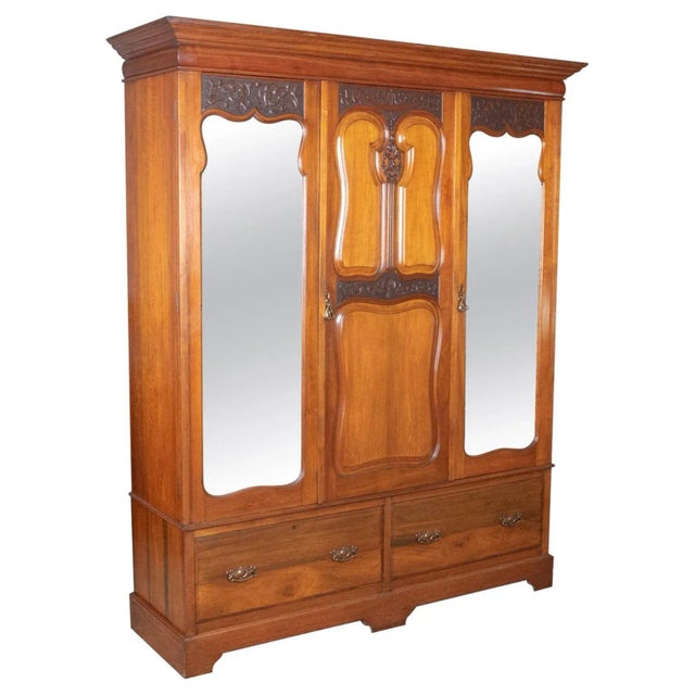 1900s R. James Gloucester English Walnut Antique Wardrobe For Sale - Image 13 of 13