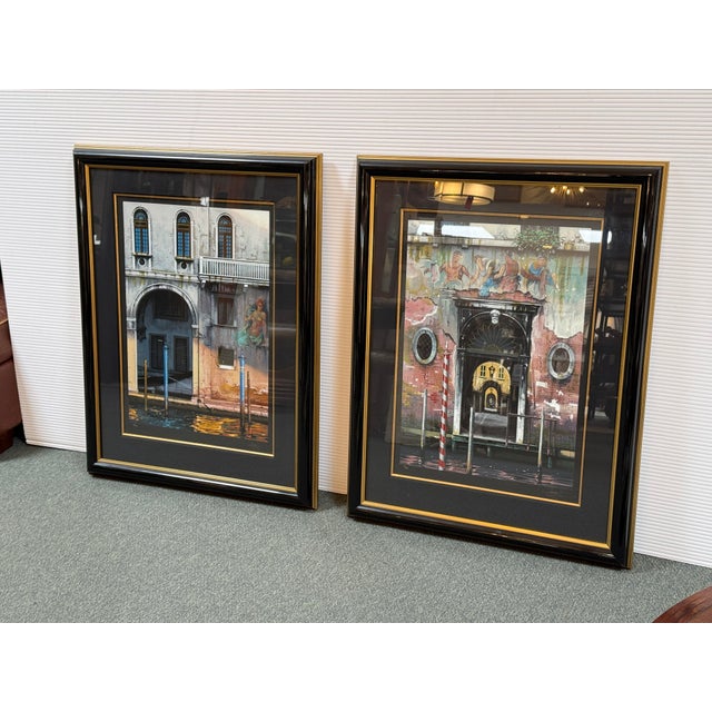 Realism Thomas Pradzynski’s Canali Di Venezia Series Art Serigraphs, Set of Two For Sale - Image 3 of 12