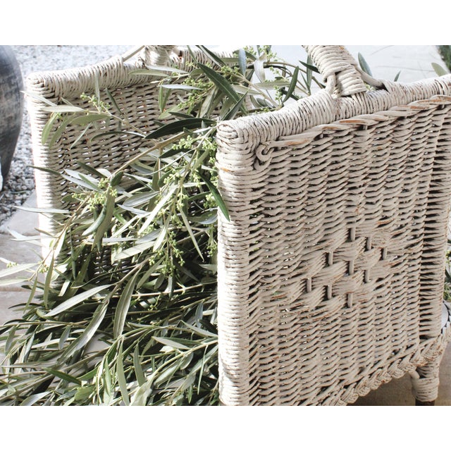 19thC. French Gathering Harvest Garden Basket With Handle For Sale - Image 4 of 5