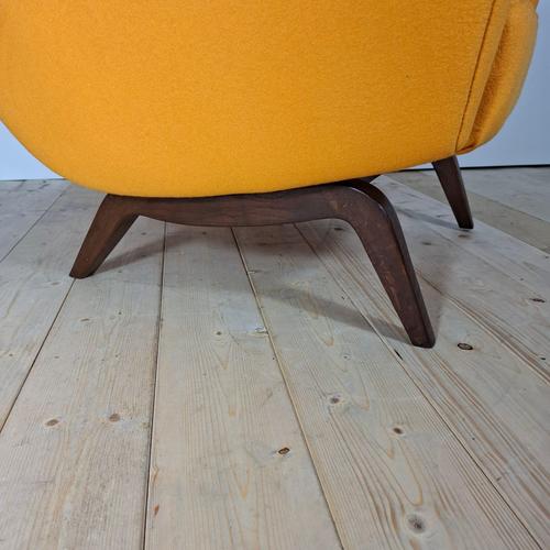 Model 110 Chair by Illum Wikkelsø for Søren Willadsen, Denmark, 1950s For Sale - Image 4 of 12