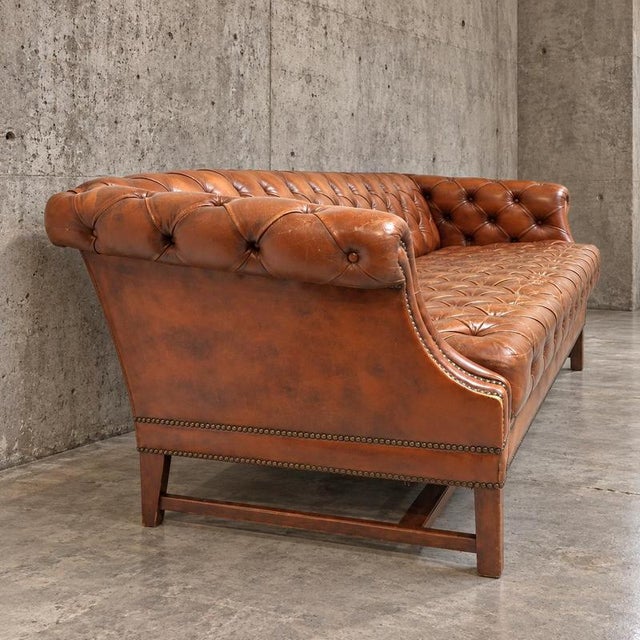 2000 - 2009 Chesterfield Sofa in Brown Cognac Leather and Deep Buttoned, 1980s For Sale - Image 5 of 7