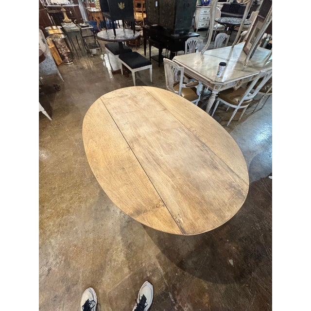 19th C. Italian Bleached Walnut Drop Leaf Table For Sale In Dallas - Image 6 of 7