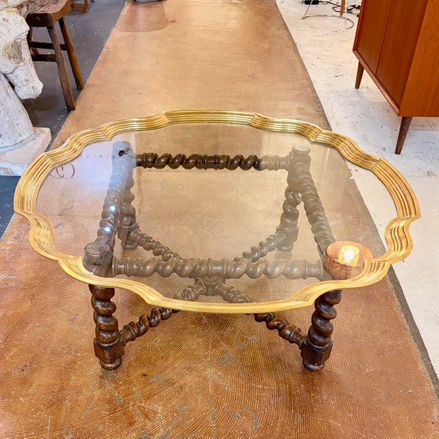 Mid 20th Century Baker Attributed Regency-Style Coffee Table Features a Distinctive Scalloped Brass Tray Top and a Barley Twist Oak Base For Sale - Image 5 of 12