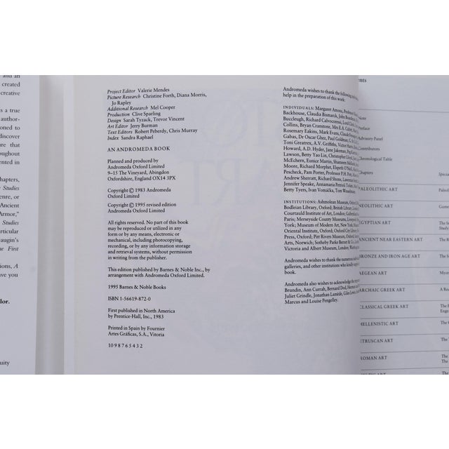 A History of Art by Sir Lawrence Gowing. A large coffee table book, hardcover with dustjacket, published by Barnes and...