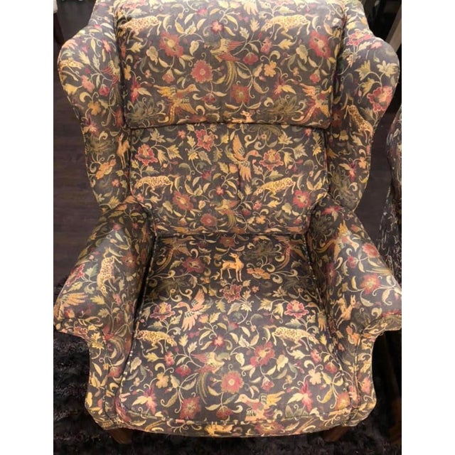 2010s Pair of Henredon Luxury Upholstered Accent Chairs – 8-Way Hand-Tied – Excellent Condition For Sale - Image 5 of 8