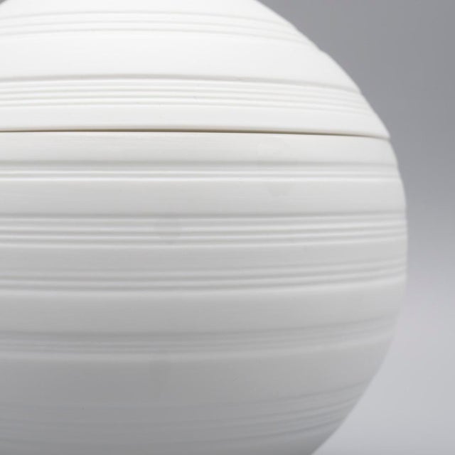 Ceramic Bisque Porcelain Lidded Box Hans Achtziger for Hutschenreuther, 1970s For Sale - Image 7 of 11