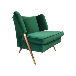 Mid-Century Emerald Velvet Chair For Sale
