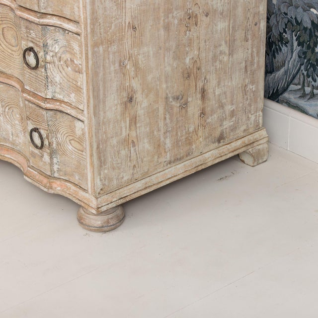 Early 19th C. Danish Baroque Arbalète Shaped Commode in Original Patina For Sale - Image 18 of 18