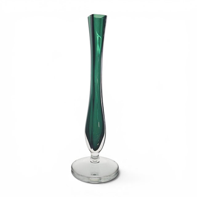 Emerald Signed Val Saint Lambert Emerald Green Cased Crystal Soliflore Vase, Belgium 9.5" For Sale - Image 8 of 11