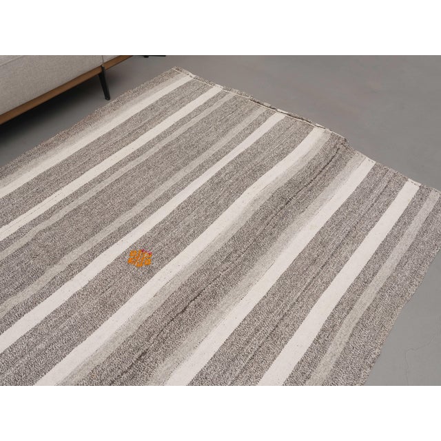 Islamic 1970s Vintage Handmade Wool Cotton Grey Kilim Runner Rug For Sale - Image 3 of 11