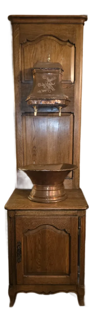 Antique Copper Lavabo With Cabinet