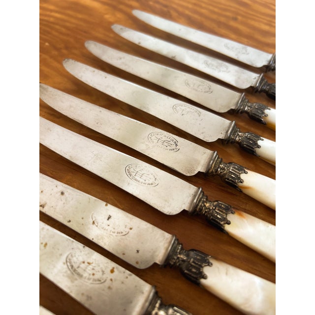 Early 20th Century French Mother of Pearl Knives - Set of 9 For Sale - Image 4 of 4
