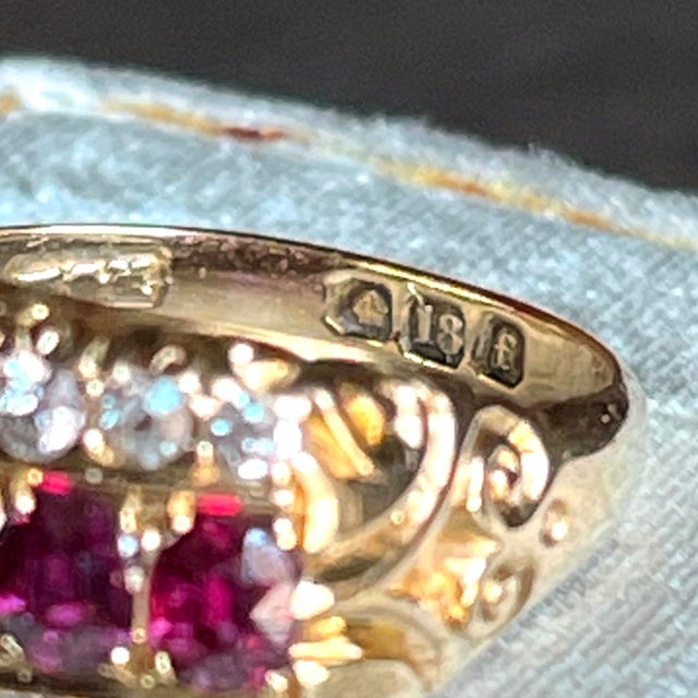 Early 20th Century Edwardian Ruby and Diamond Ring in 18k Gold Size 7.5 For Sale - Image 11 of 11