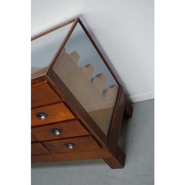 English Beech and Glass Shop Counter Cabinet, 1920s For Sale - Image 3 of 18