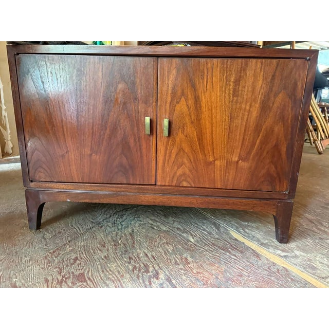 Mid Century Modern Walnut Nightstand Bed Side Cabinet For Sale - Image 12 of 17