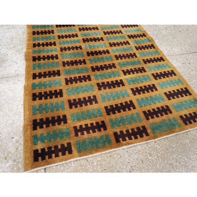 Galerie Shabab Collection Mid-20th Century Turkish Anatolian Deco Throw Rug For Sale In New York - Image 6 of 8