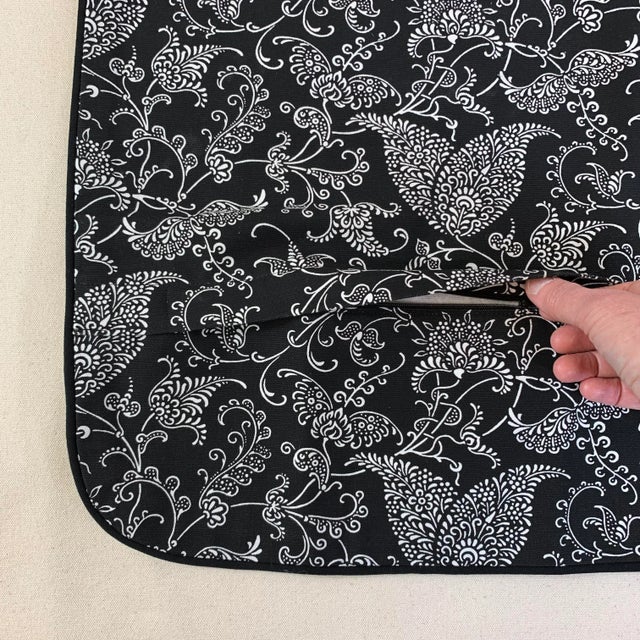 2020s Designer Premier Prints MM Designs Black & White Botanical Leaf Paisley Scroll Pillow Covers- 5 Pc Set For Sale - Image 5 of 11