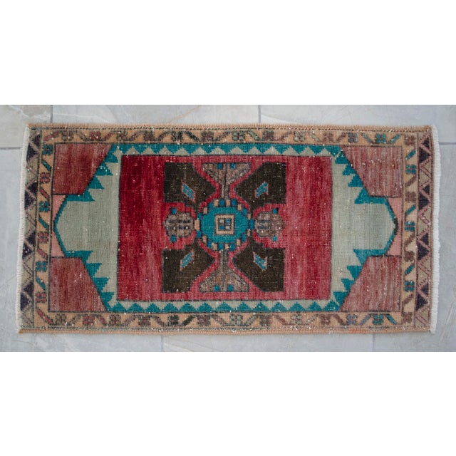 Hand Knotted Mat Small Oushak Rug - 1'4" X 2'7" For Sale - Image 13 of 14