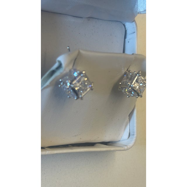 Cube Diamondness Stud For Sale - Image 4 of 4