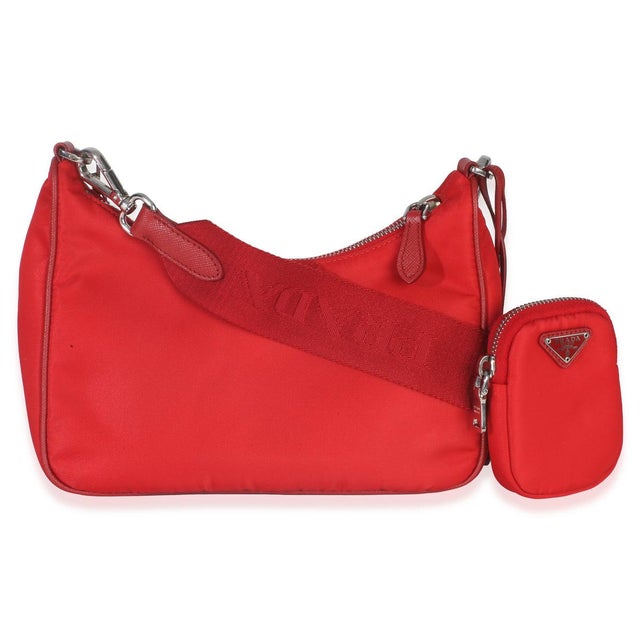 Prada Red Re-Nylon Re-Edition 2005 Hobo For Sale - Image 4 of 9