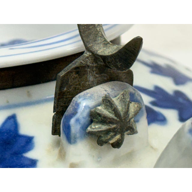 Ceramic Chinese Export Blue & White Porcelain Teapots, Set of Four For Sale - Image 7 of 12