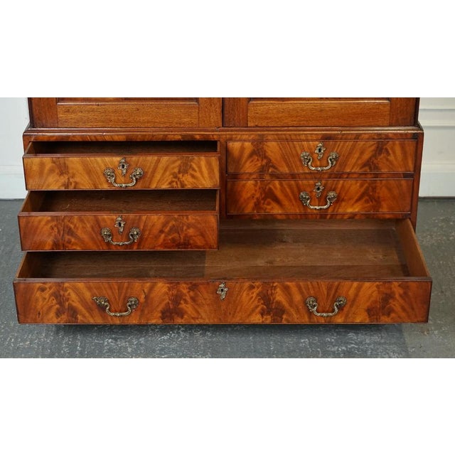 English Georgian Flamed Hardwood Linen Press Wardrobe, 1800s For Sale - Image 13 of 18