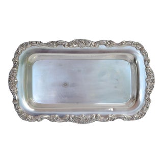 1950s International Silver Co. Silverplate Rectangle Embossed Bread Platter Serving Tray For Sale