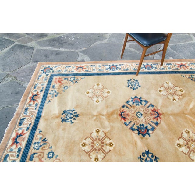 Textile 1980s Vintage Chinese Geometric Design Heavy Pile Earth-Toned Color Hand-Knotted Wool Rug - 6’ X 9’ For Sale - Image 7 of 10