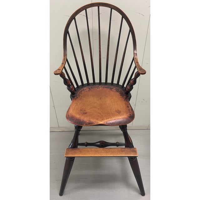 1980s Warren Chair Works of Rhode Island Childs high chair sized reproduction Windsor chair. Stamped WCW on the underside.