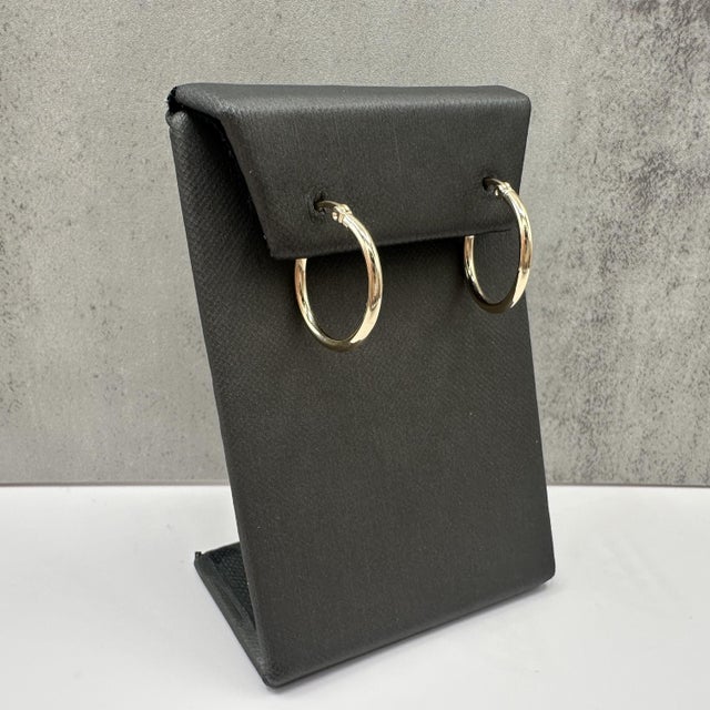 Contemporary Tube Hoop Earrings 14kt Yellow Gold 19.9mm 2.1mm 1.5g Hollow New, Pair For Sale - Image 3 of 6