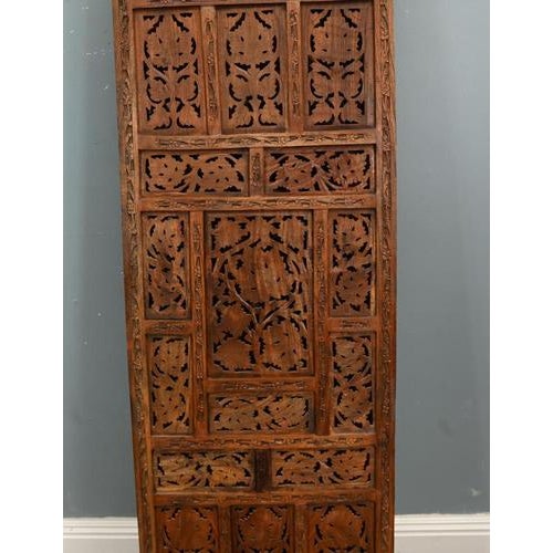 Mughal Revival Anglo-Indian Carved Hardwood Room Screen, 1920s For Sale - Image 12 of 15