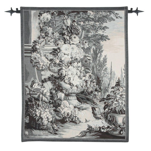 This beautiful tapestry is woven on a jacquard loom by skilled weavers, keeping alive the centuries old tradition of...