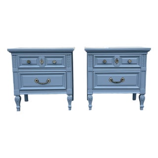 Pair of Mid-Century Blue Gray Lacquered Nightstands For Sale