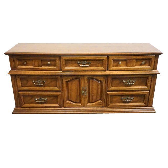 American Bassett Furniture Solid Oak Traditional American Colonial Revival 70" Triple Door Dresser 2085-247 For Sale - Image 3 of 15