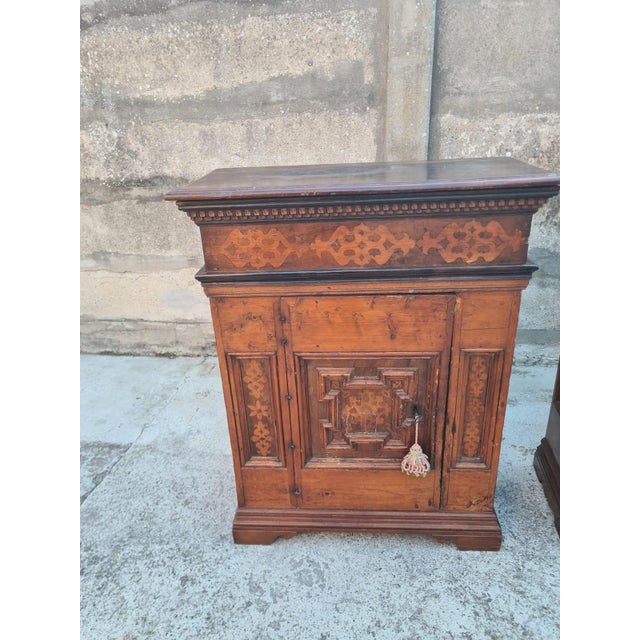 Inlaid Gemellini Cabinets, 1700s, Set of 2 For Sale - Image 6 of 18